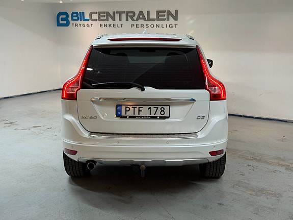 Volvo XC60 7 of 17