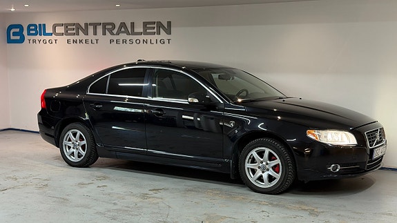 Volvo S80 7 of 14