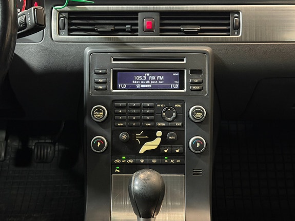 Volvo S80 13 of 14
