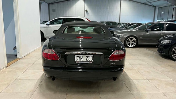 Jaguar XKR 16 of 28