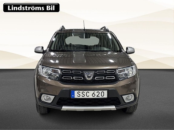 Dacia Sandero Stepway 8 of 18