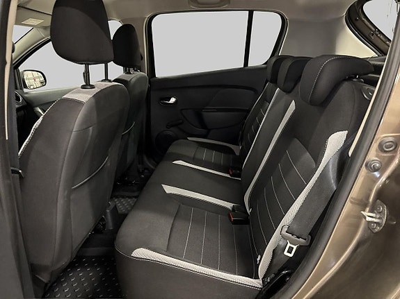 Dacia Sandero Stepway 10 of 18