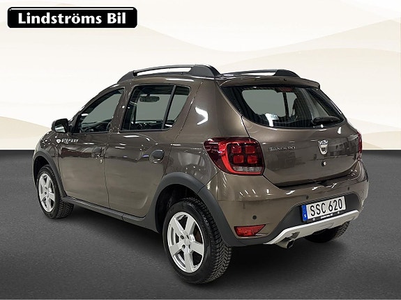 Dacia Sandero Stepway 4 of 5