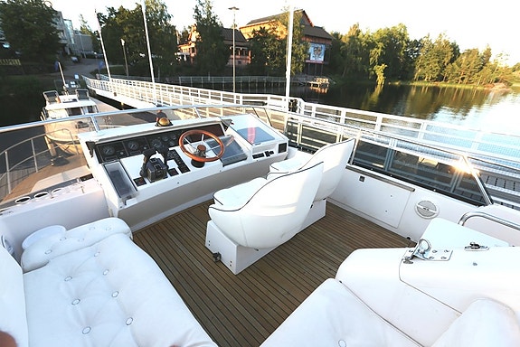 Storebro Royal Cruiser 420 Baltic 1997 3 of 12
