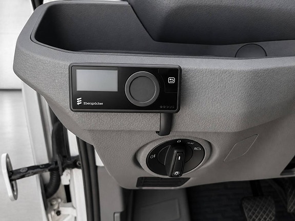 Volkswagen Crafter 11 of 14