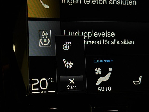 Volvo V90 Cross Country 20 of 26