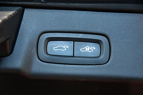 Volvo V90 Cross Country 23 of 26