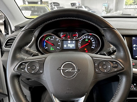 Opel Grandland X 7 of 18