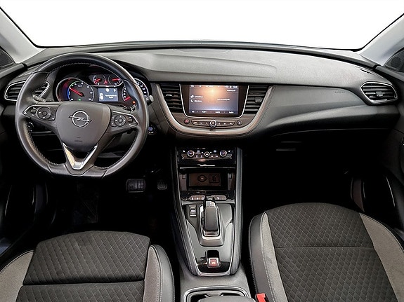 Opel Grandland X 6 of 18