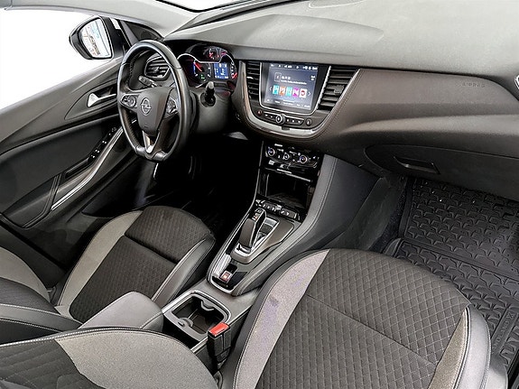 Opel Grandland X 13 of 18