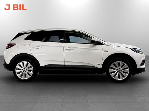 Opel Grandland X 15 of 18