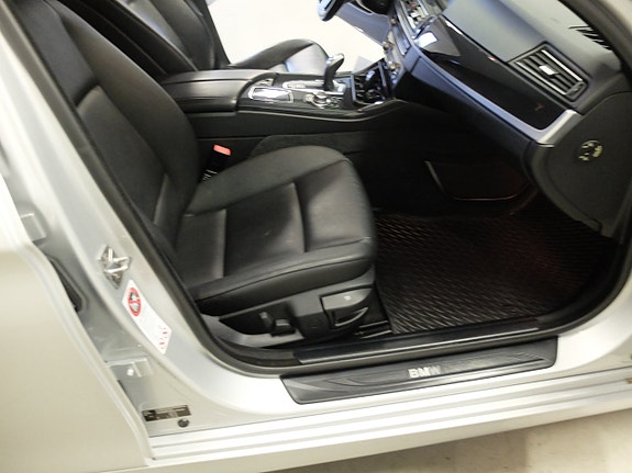 BMW 530d 8 of 10