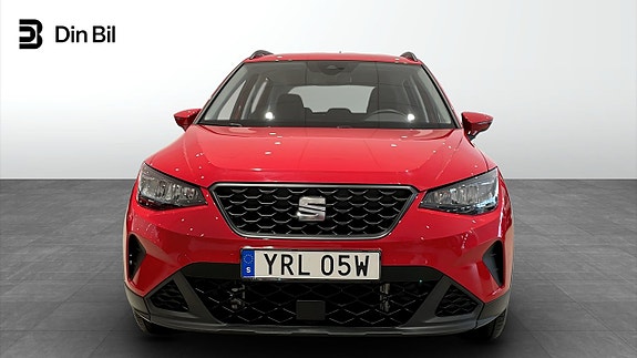 Seat Arona 4 of 5