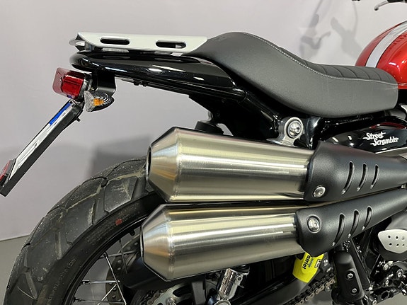 Triumph SCRAMBLER 13 of 19