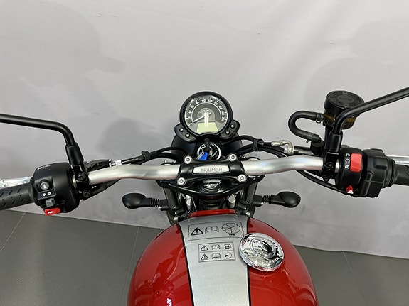 Triumph SCRAMBLER 18 of 19