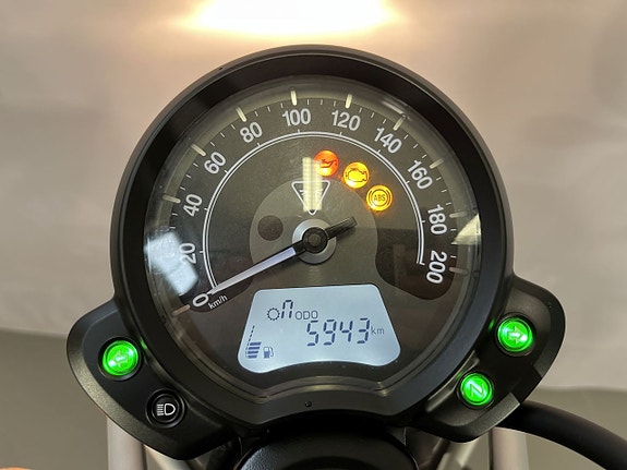 Triumph SCRAMBLER 19 of 19