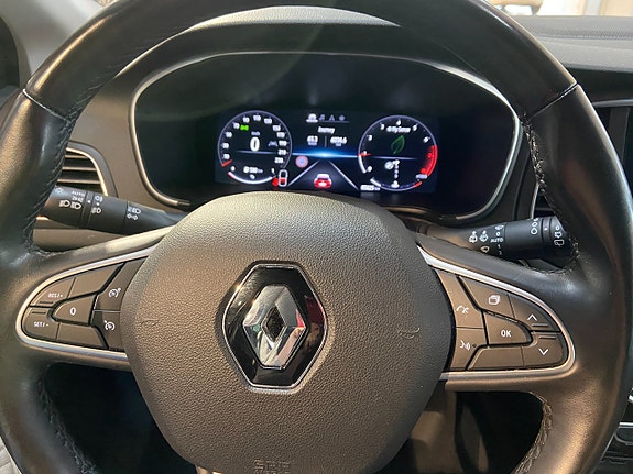 Renault Megane 15 of 17