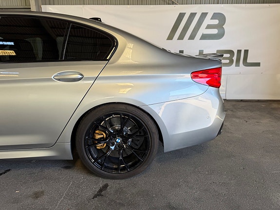 BMW M5 9 of 25