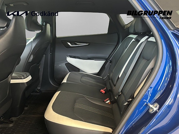 Kia EV6 10 of 19