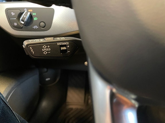 Audi A4 23 of 26