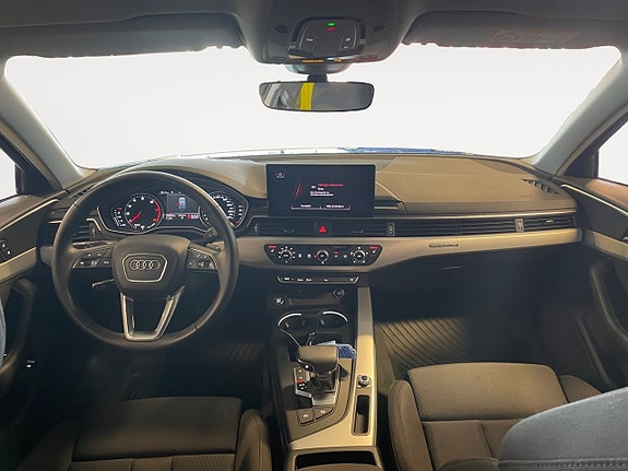 Audi A4 10 of 26