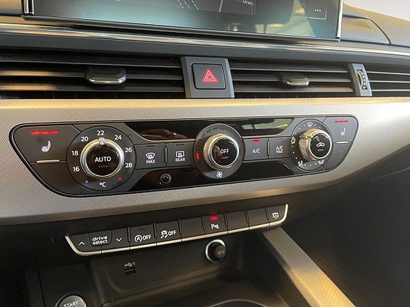 Audi A4 24 of 26
