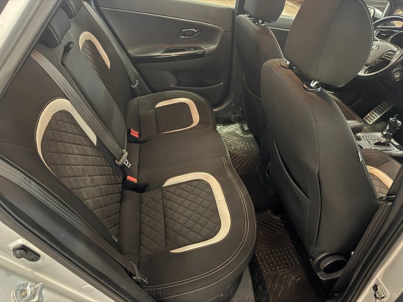 Kia Ceed 7 of 12