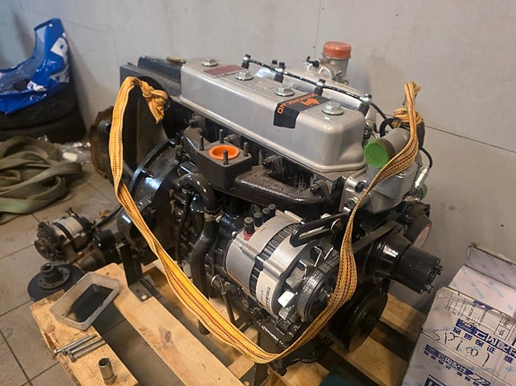 Ny Motor till Multiloader L20 - 42kw Finans & Transport 2 of 3