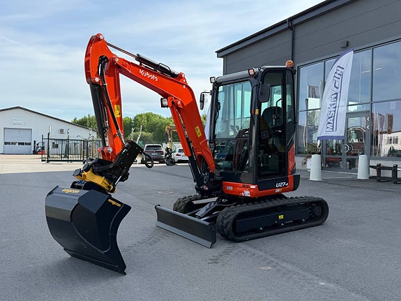 Kubota U27-4