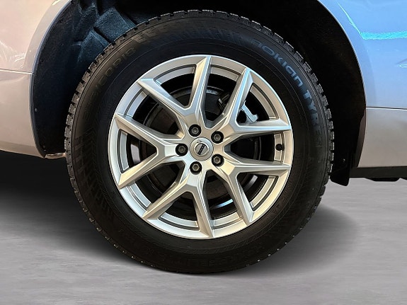 Volvo XC60 6 of 18