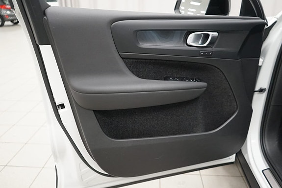 Volvo C40 5 of 5