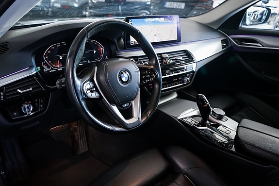 BMW 520d 27 of 30
