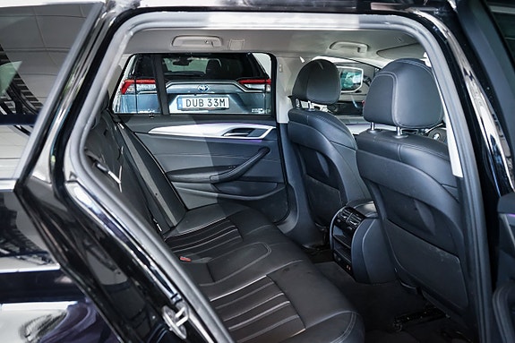 BMW 520d 14 of 30