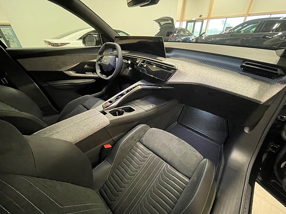 Peugeot 5008 6 of 24