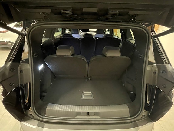 Peugeot 5008 11 of 24