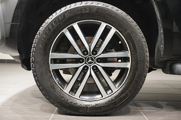 Mercedes-Benz X250 d 7 of 15