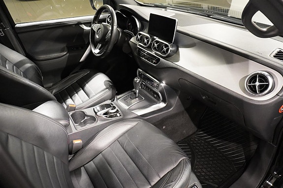 Mercedes-Benz X250 d 9 of 15