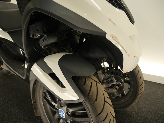 Piaggio MP3 300 0.3 CVT 6 of 7