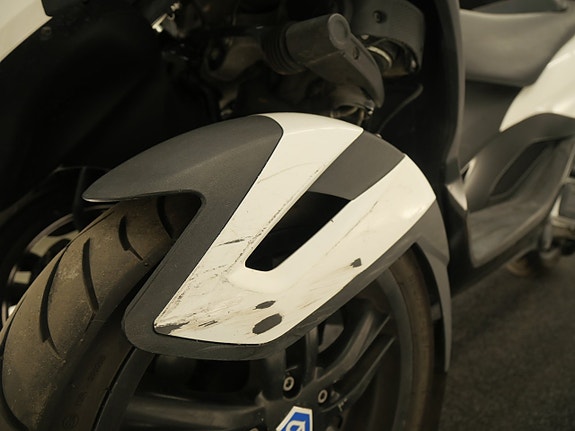 Piaggio MP3 300 0.3 CVT 7 of 7