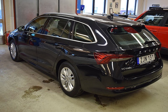 Skoda Octavia 4 of 5