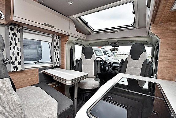 Knaus 550 MF VAN TI Vansation Dubbelbädd 17 of 24