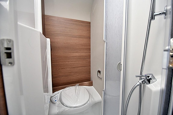 Knaus 550 MF VAN TI Vansation Dubbelbädd 19 of 24