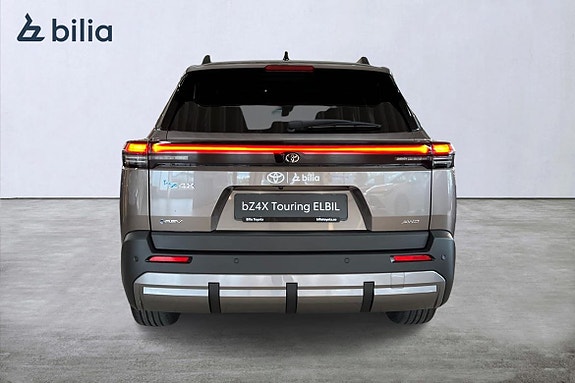 Toyota bZ4X Touring 4 of 5