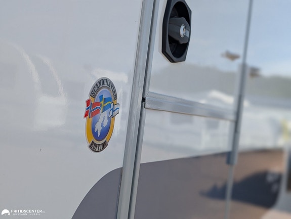 Adria Action 391 LH *Resevagn / Låg vikt / Populär 19 of 20