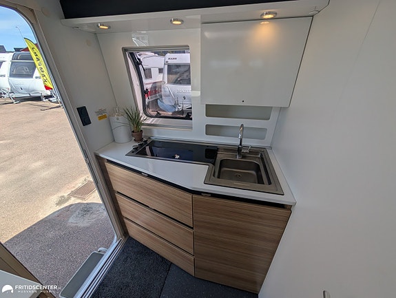 Adria Action 391 LH *Resevagn / Låg vikt / Populär 7 of 20