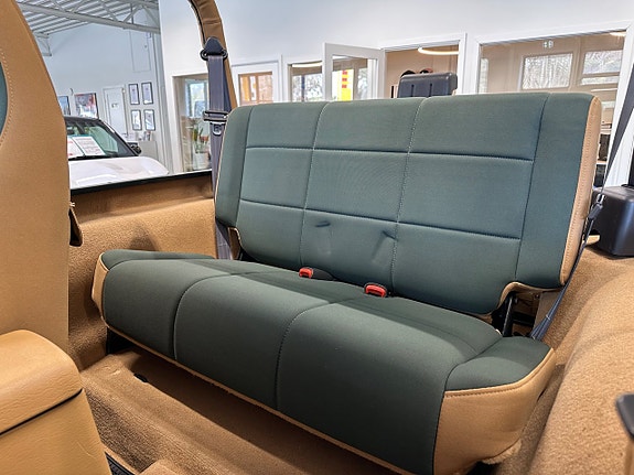 Jeep Wrangler 27 of 30