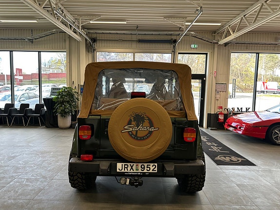 Jeep Wrangler 30 of 30