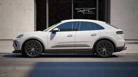 Porsche Macan 4 2 of 3