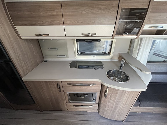 Knaus 650 UDF (Ac, Mover, Boxmarkis,Tält) 2 of 8