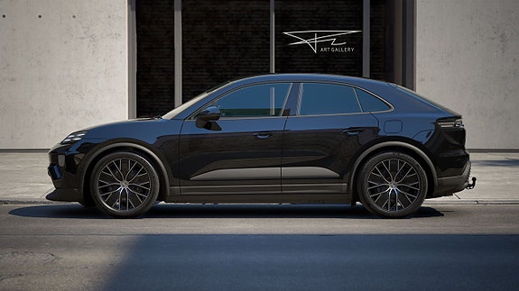 Porsche Macan 4 2 of 3